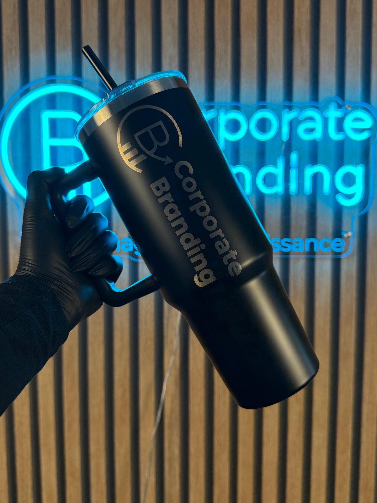 Gobelet isotherme personnalisé avec poignée 1,3L - vue 2
