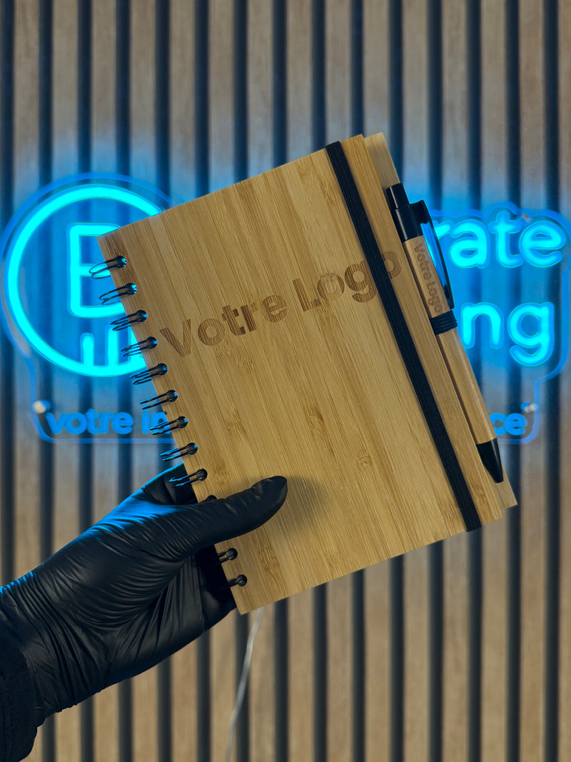 Carnet A5 en bambou personnalisé avec stylo assorti inclus